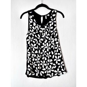 Elle Tank Top Womens Small Black White Floral Casual Pleated Front‎